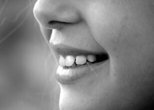 “Unlocking Your Perfect Smile: The Importance of Visiting an Orthodontist”